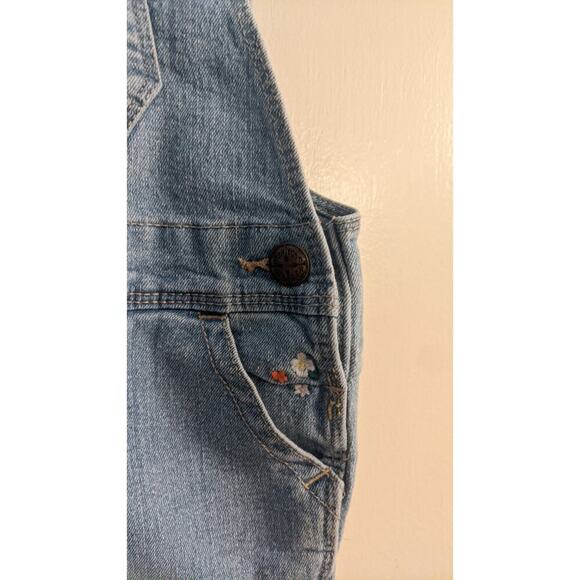 Oshkosh B'gosh Strawberry Embroidered Overalls, 3T - Picture 7 of 12